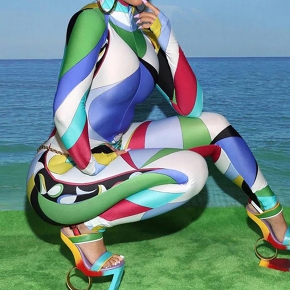 Jumpsuit - Picture 3 of 8